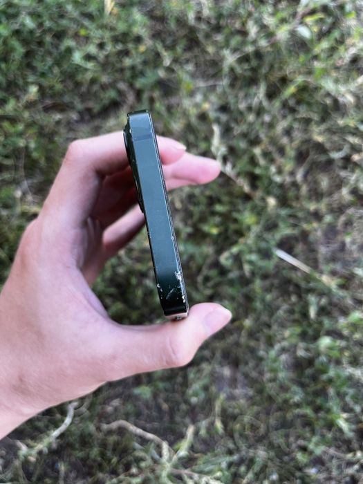 Iphone 13 в хорошим состояний йо