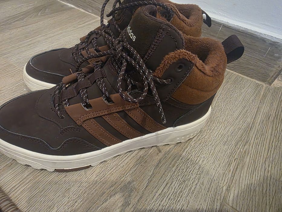 Ghete iarna adidas