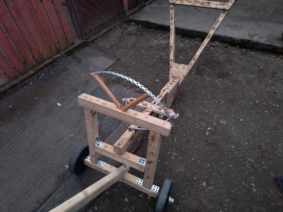 Vând Plugușor nou nouț