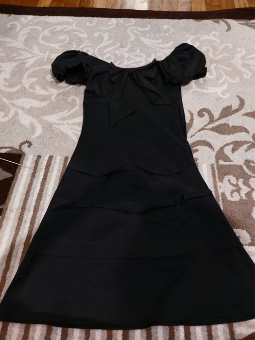 Продам легкую блузку и платье