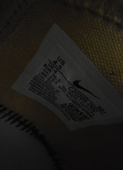 Nike lebron 19 marimea 36, 6  noi