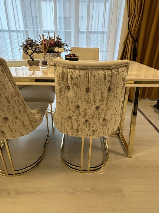 Masa de dining moderna tip marmura