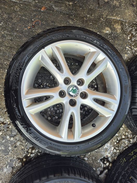 4бр алуминиеви джанти за Шкода фабиа, румстар/.6.5ж Х16/ ет 43/