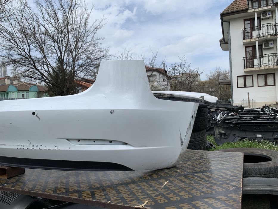 Броня Tesla Model 3