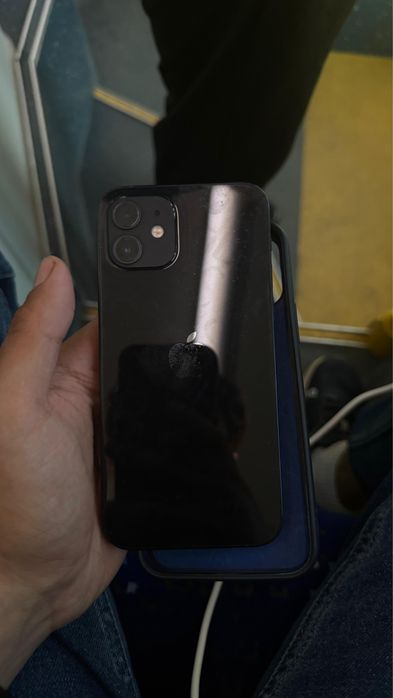 Айфон 12 обмен,продам