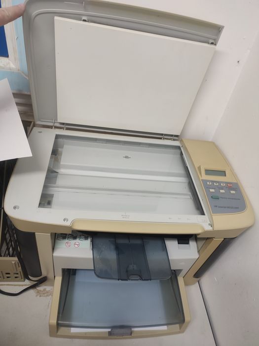 Продам принтер HP Lazer jet M1120mpf
