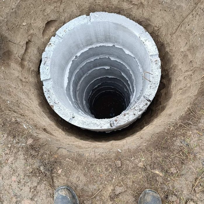 Копаене на Септични Ями,Полагане на Бетони