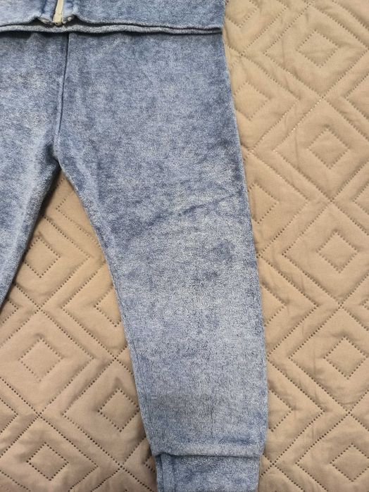 2 costume pentru bebeluși, mărimea 80, Bombonici