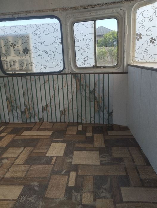 Vagon sotiladi 1000$