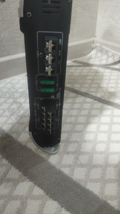 Продам усилитель