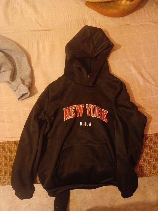 Продам кофты на рост 1.60