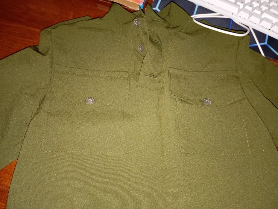 Продам рубашку и беретку