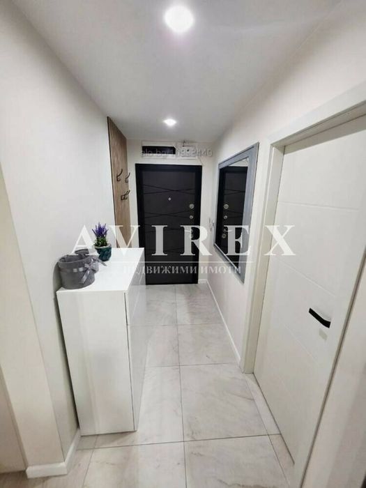 Дава се под наем Тристаен апартамент в Пловдив, Център - 100 кв.м за 698.19 € - Снимка #5