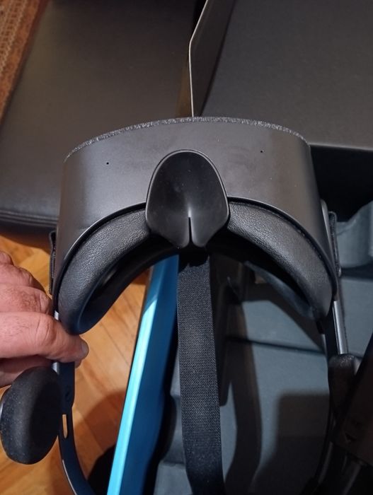 HP Reverb VR Headset Pro Edition - 2160x2160 Resolution, 114° FOV