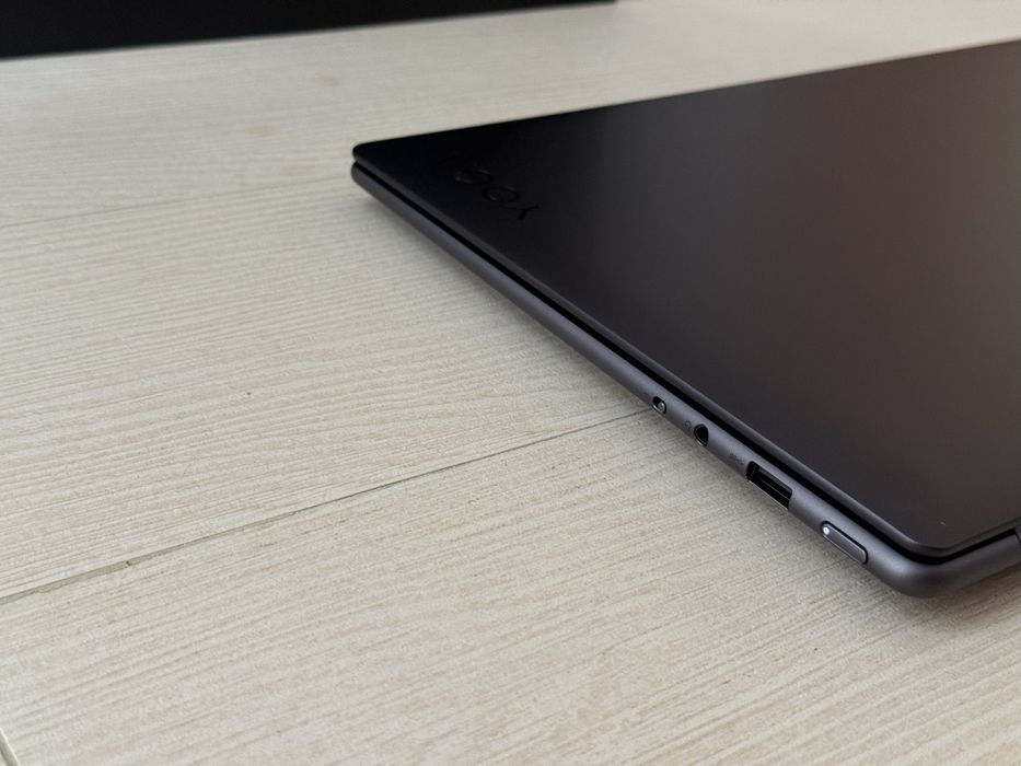 Чисто Нов 14.5’ 3K IPS 120Hz/Ryzen 7-6800HS/Lenovo Yoga Slim 7 ProX/16GB DDR5 6400Mhz 1TB SSD Nvme