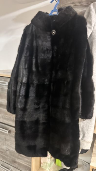 Шуба норковая, черная