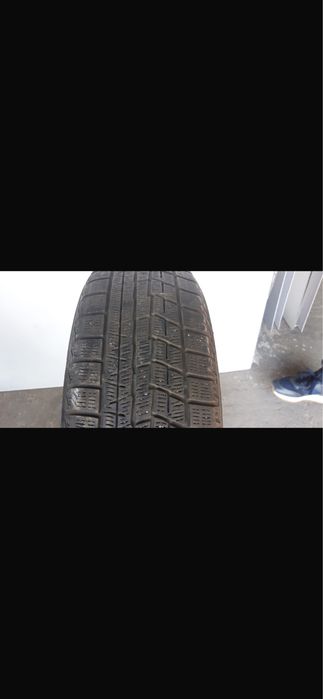 Зимни резина 215/60/17