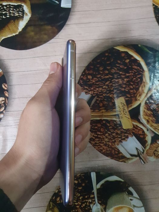 Samsung s21 5G sotiladi.