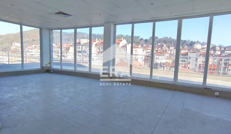 Продава се Заведение в Благоевград, Идеален център - 430 кв.м за 989 €/кв.м - Снимка #5