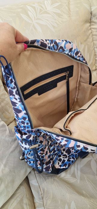 Нова раница NŌBO