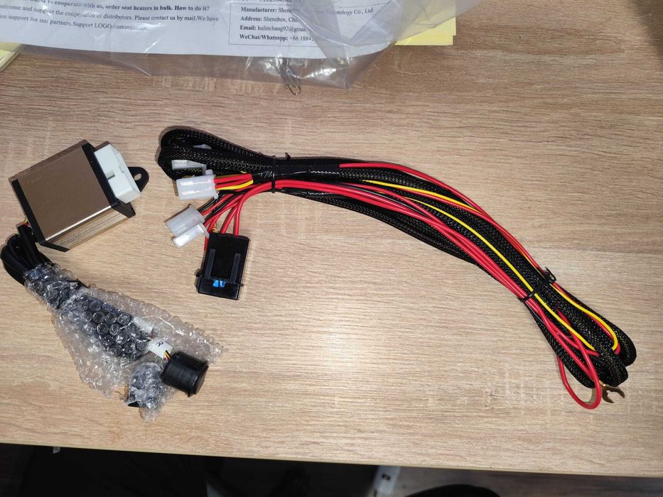 Kit incalzire scaune auto 12V