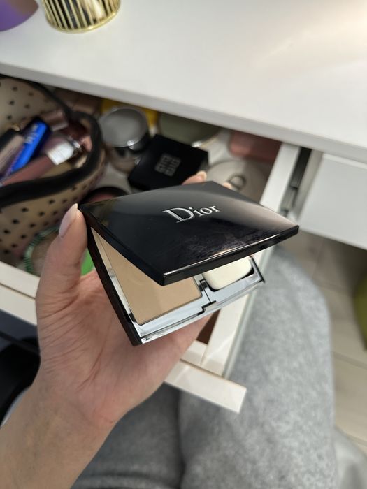 Продам Пудру от Dior