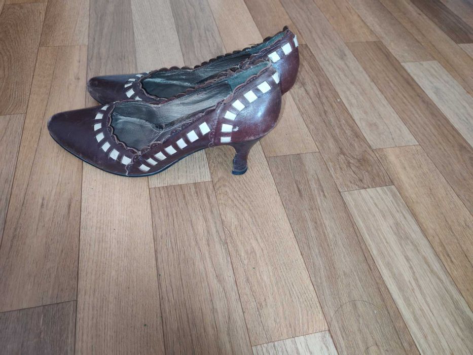 Женская обувь...