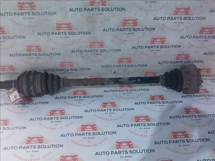planetara dreapta spate bmw x1 2.0 d an fabr. 2011