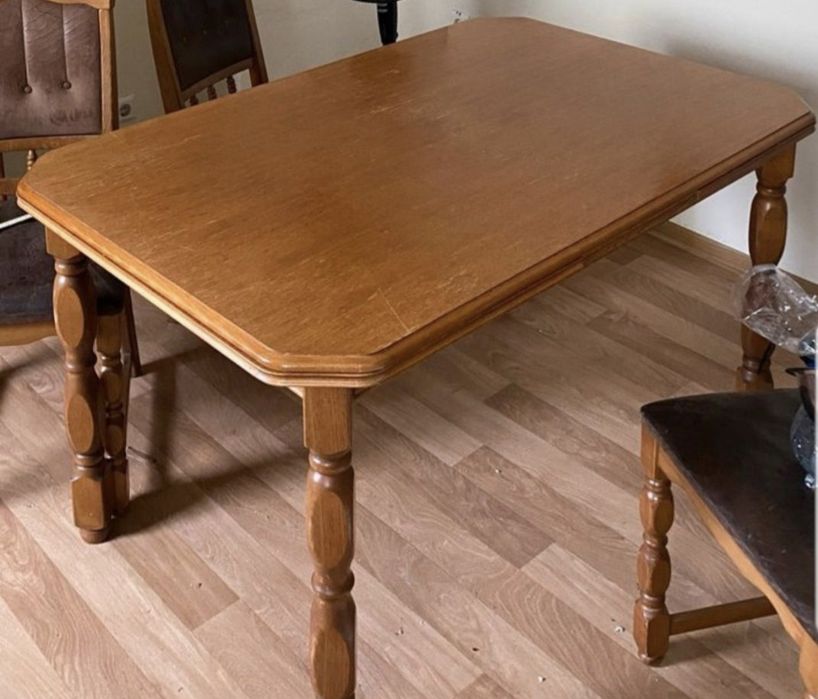 Masă lemn masiv, extensibila ,6-8 persoane