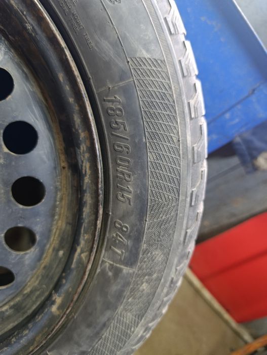 Продам пакрышку шину