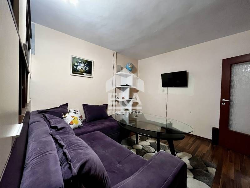 Дава се под наем Тристаен апартамент в Варна, Чайка - 60 кв.м за 548.25 € - Снимка #2