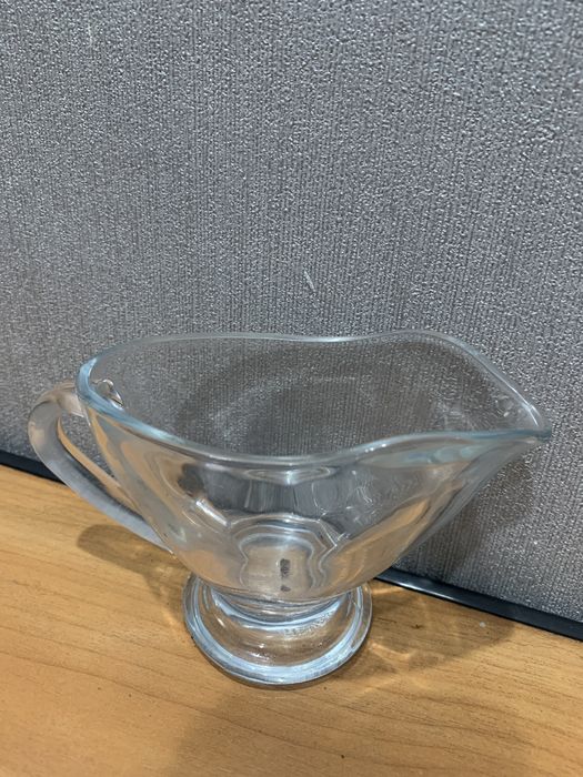 Посуда «молочник»