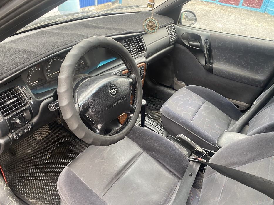 Opel vectra B 1996г