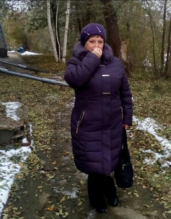 Продам зимний пуховик