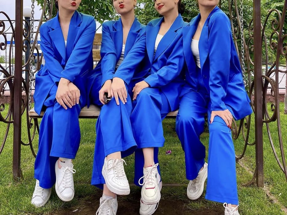 Для танцев костюмы