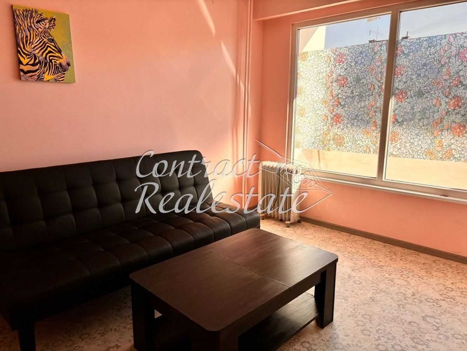 Двустаен Обзаведен Левски !