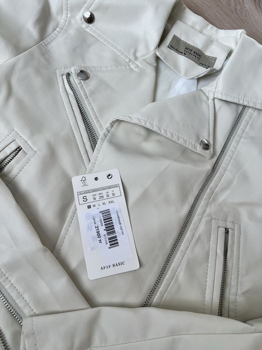 Продам косуху из кожзам