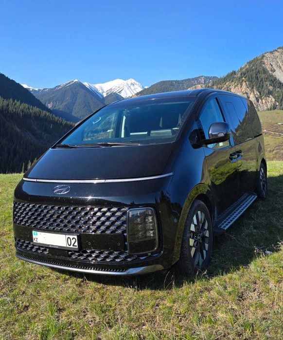 Аренда минивэна с водителем Алматы Прокат Hyundai Staria 2025 и Starex