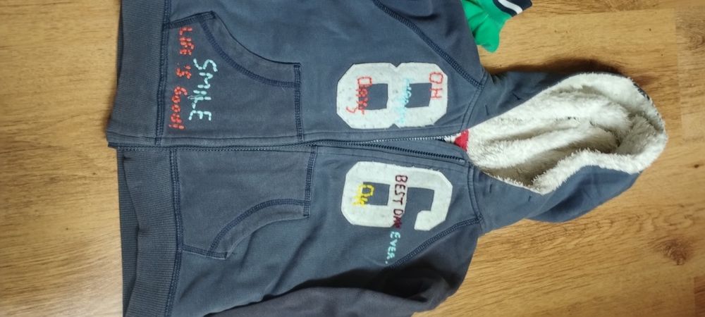 Лот дрехи 5-6 години