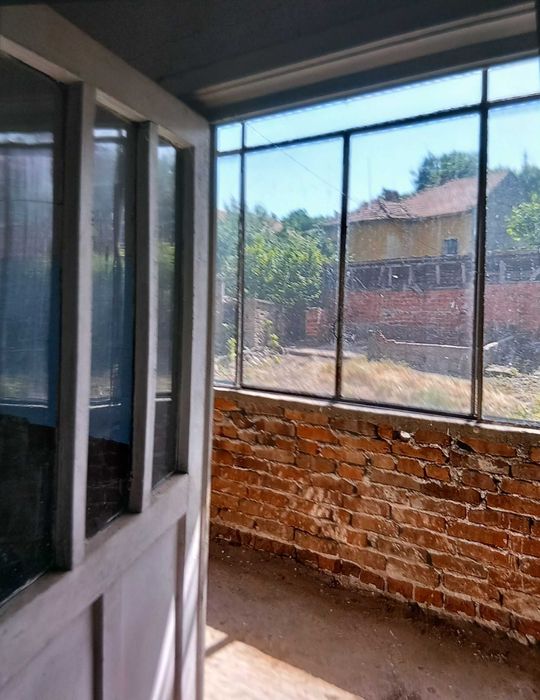 Продава се Къща в с. Шишковци, Област Кюстендил - 160 кв.м за 232 €/кв.м - Снимка #10