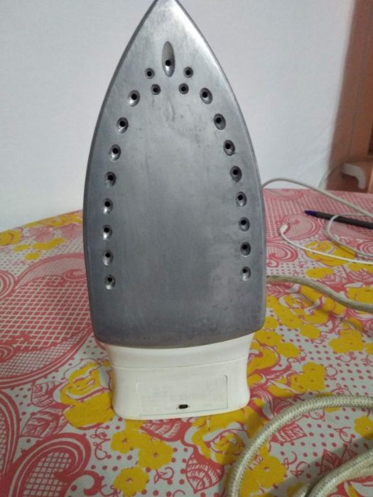 Утюг в рабочем состоянии