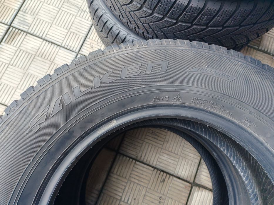 255 65 17,2buc iarnă Falken, aproape noi