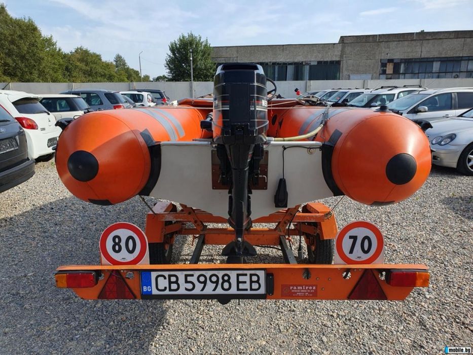Продавам надуваема RIB лодка Mariner 410 + регистриран конесар + Garmi