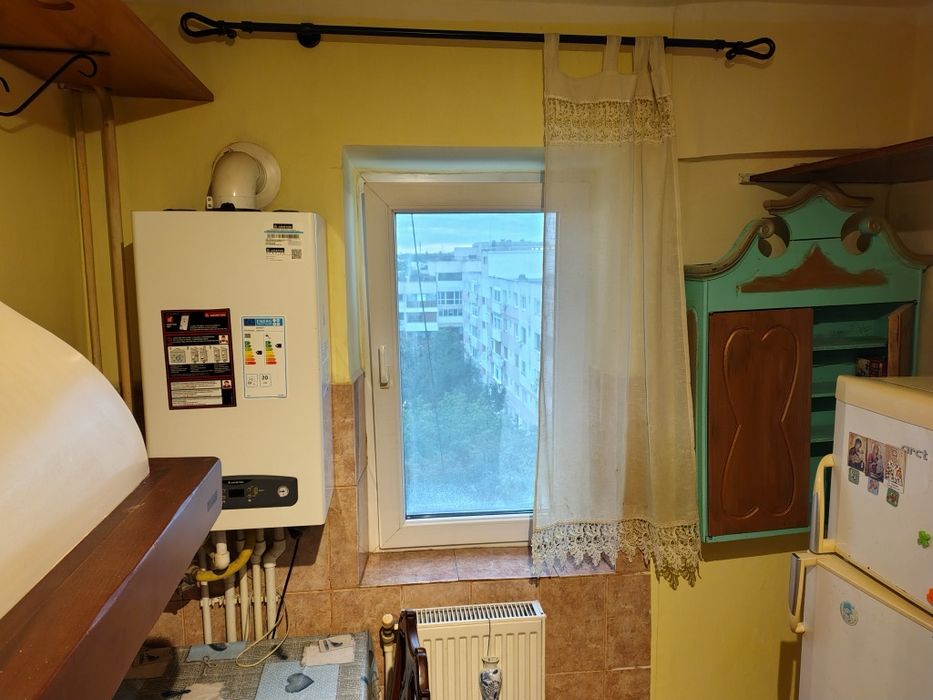 Închiriez apartament cu douã camere in regim hotelier