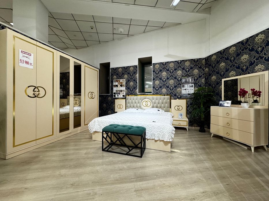 Спальный гарнитур, распродажа