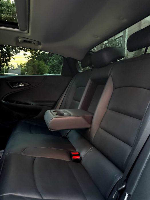 Malibu 2 Premier sotiladi ideal holatda!