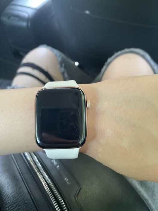 Apple watch 6.