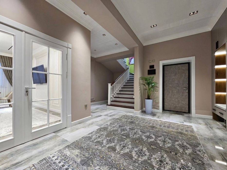 Пентхаус с терассой! Сдается квартира на ул Махтумкули!