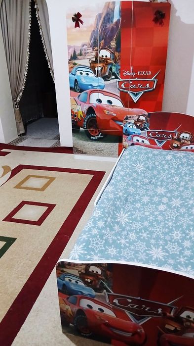 Nurafshon shahrida shoshilinch sotiladi