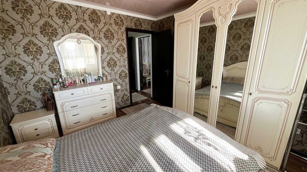 продается 2 комнатная квартира Даулет Империя